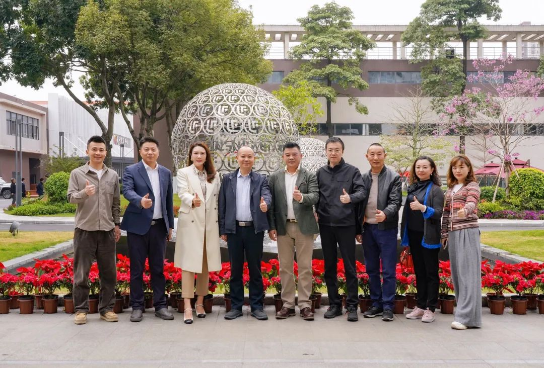 成都传媒集团成都智媒体城公司与888电子励丰文化告竣战略相助 共探数字未来