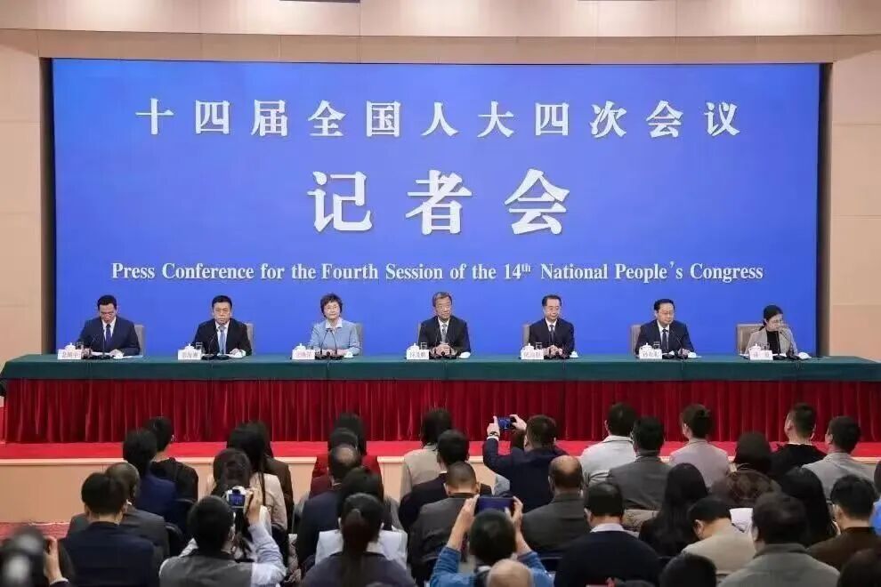 两会视察 | 888电子励丰文化以实力回应两会文旅信号